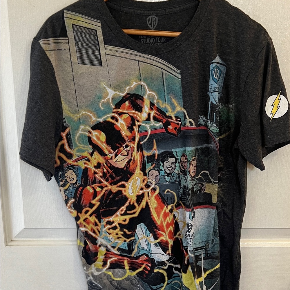 Warner Bros. Dark Gray Flash Graphic Tee